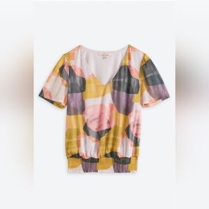 Les Serein Noreira Smocked V Neck Knit Top